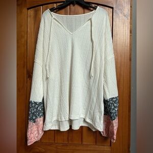 Boutique boho style
Top